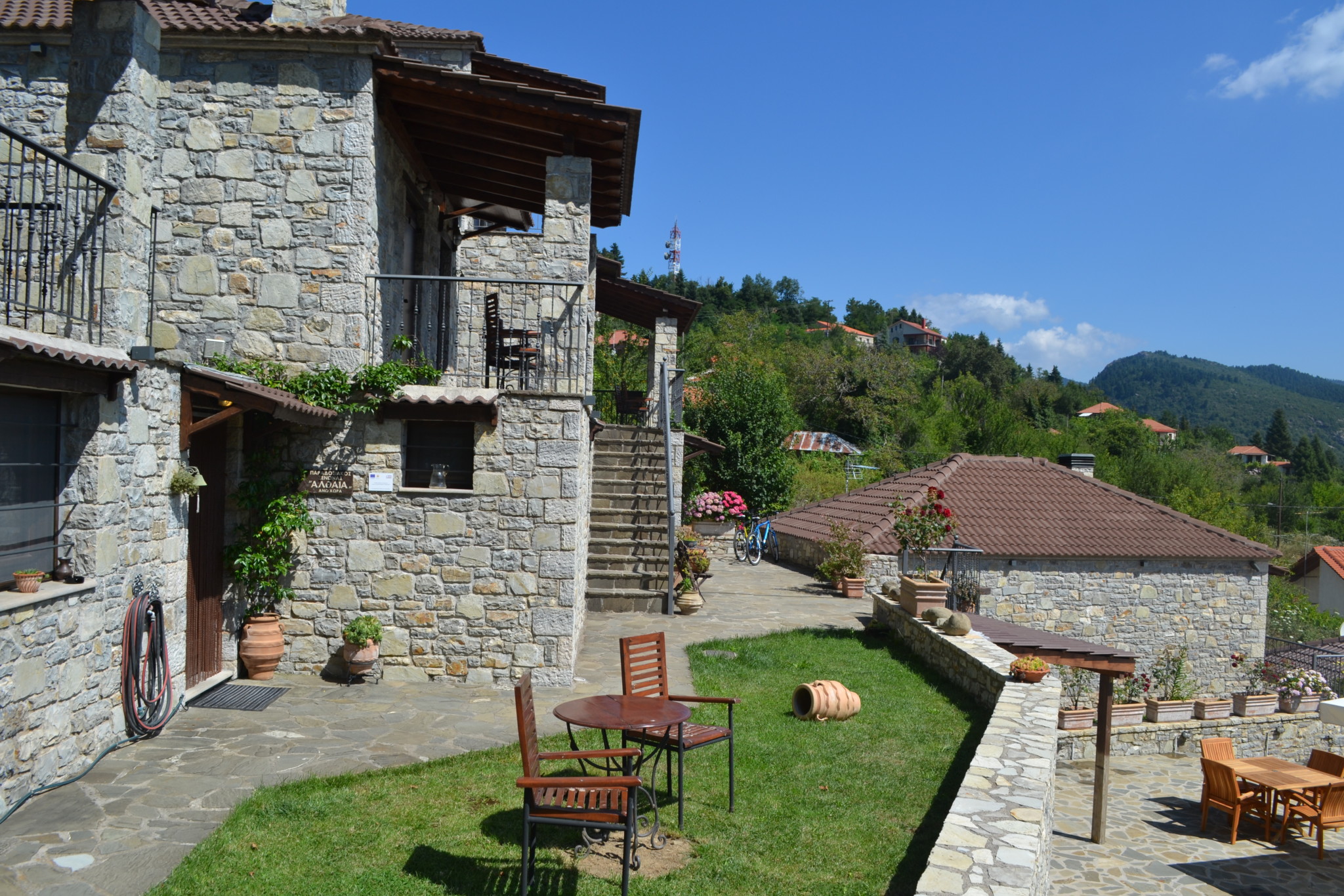 Ξενώνας Αλθαία - Ορεινή Ναυπακτία - Άνω Χώρα Ναυπακτίας