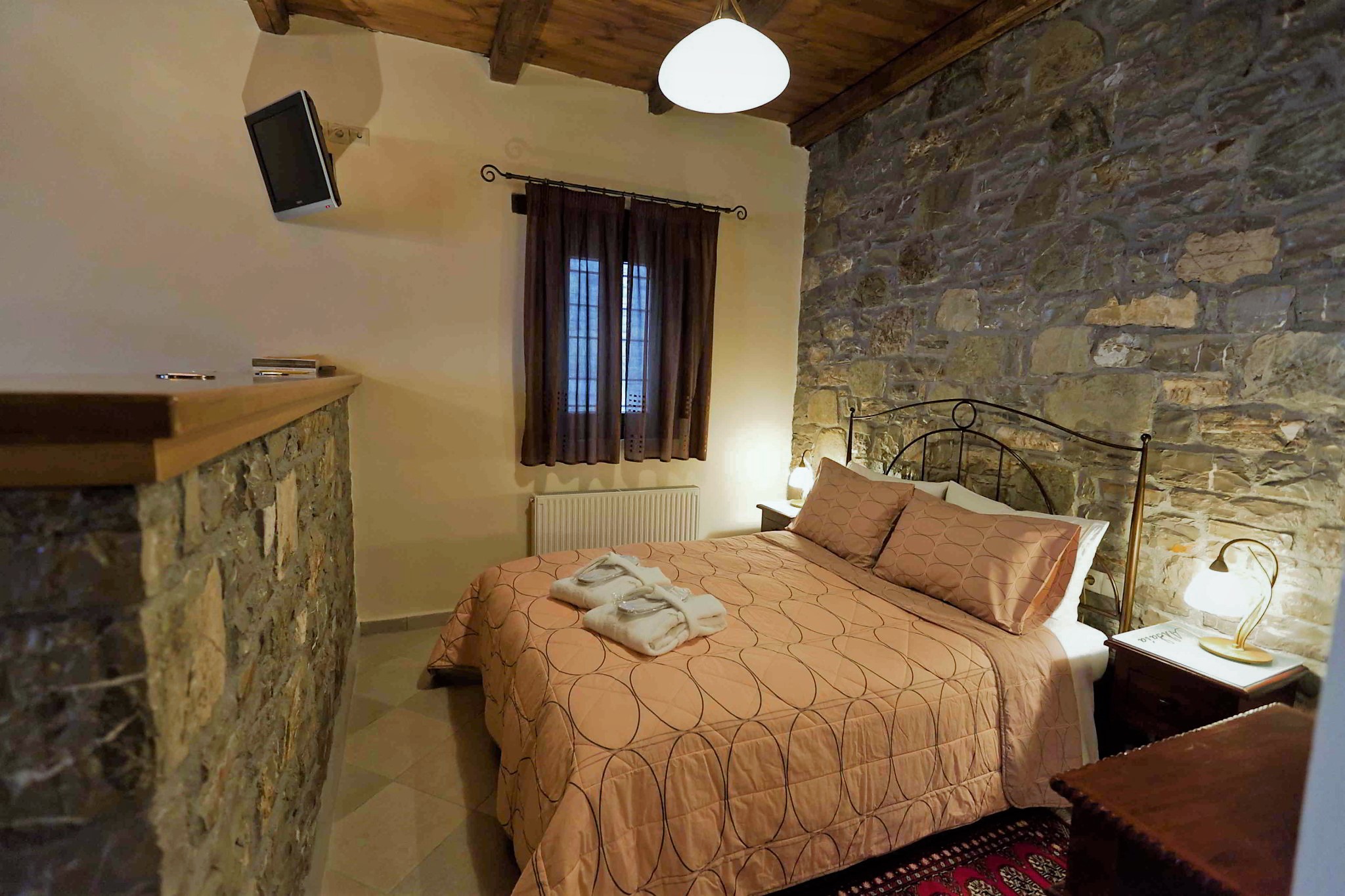 Ξενώνας Αλθαία - Ορεινή Ναυπακτία - Άνω Χώρα Ναυπακτίας